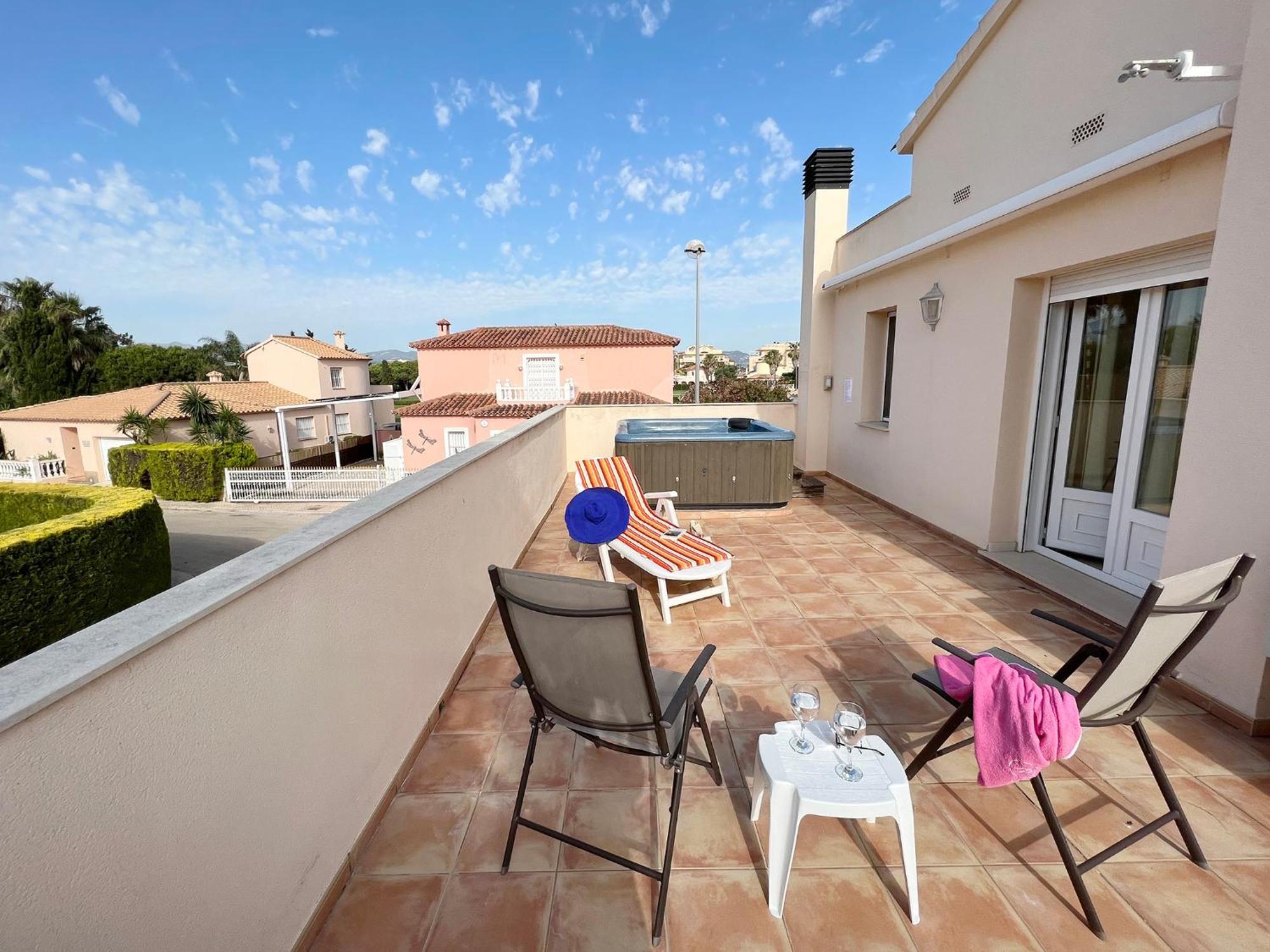 Villa Gaudi Oliva Buitenkant foto